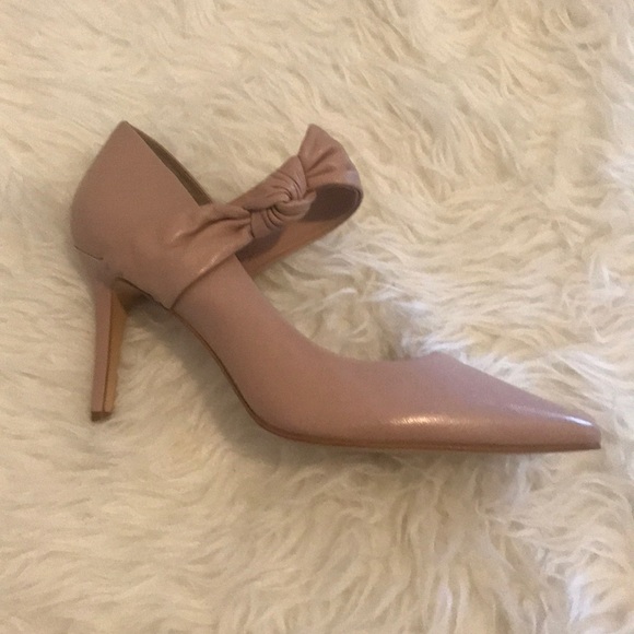Nine West Pump - Picture 2 of 3